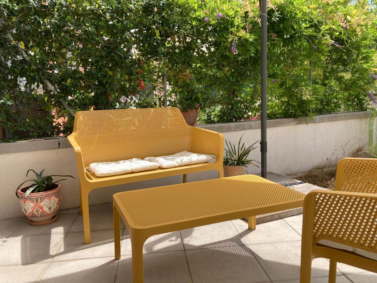 Mini Loft Lido With Own Sunny & Private Garden Apartment Lido di Venezia Bagian luar foto