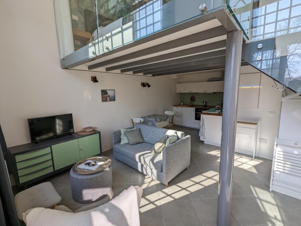 Mini Loft Lido With Own Sunny & Private Garden Apartment Lido di Venezia Bagian luar foto